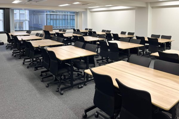 Lab新橋銀座口店_島型