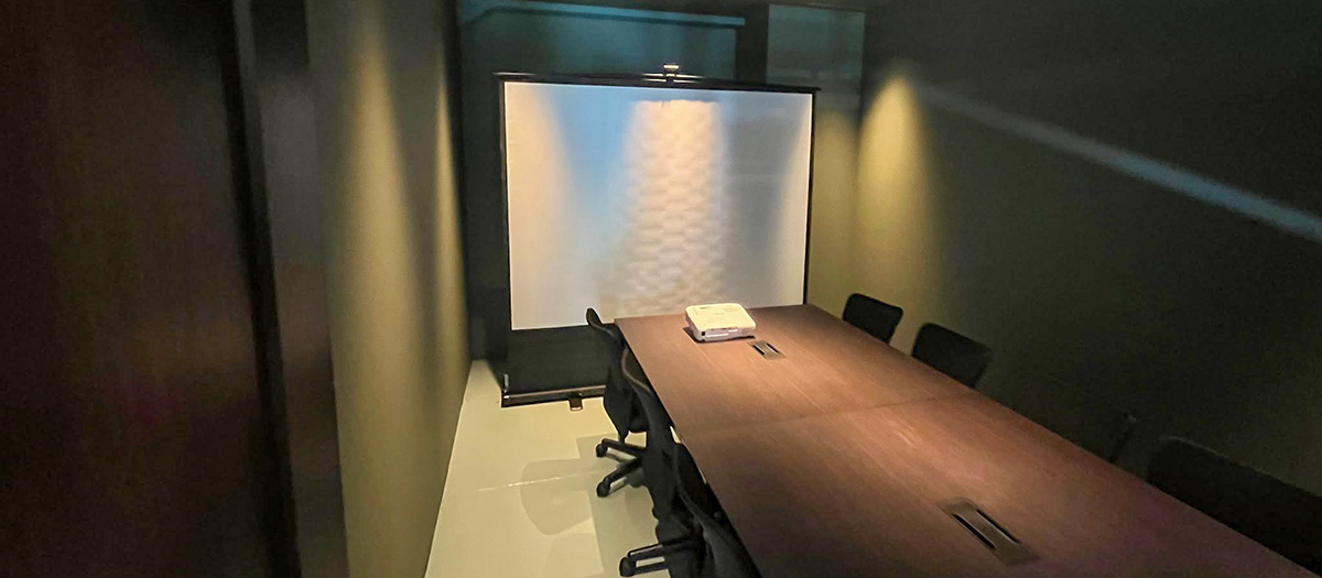 8名会議室(Room.B)