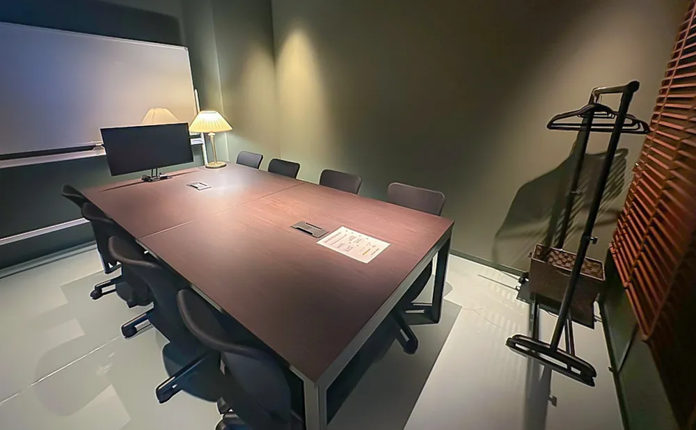 BasisPoint 八王子店 8名会議室