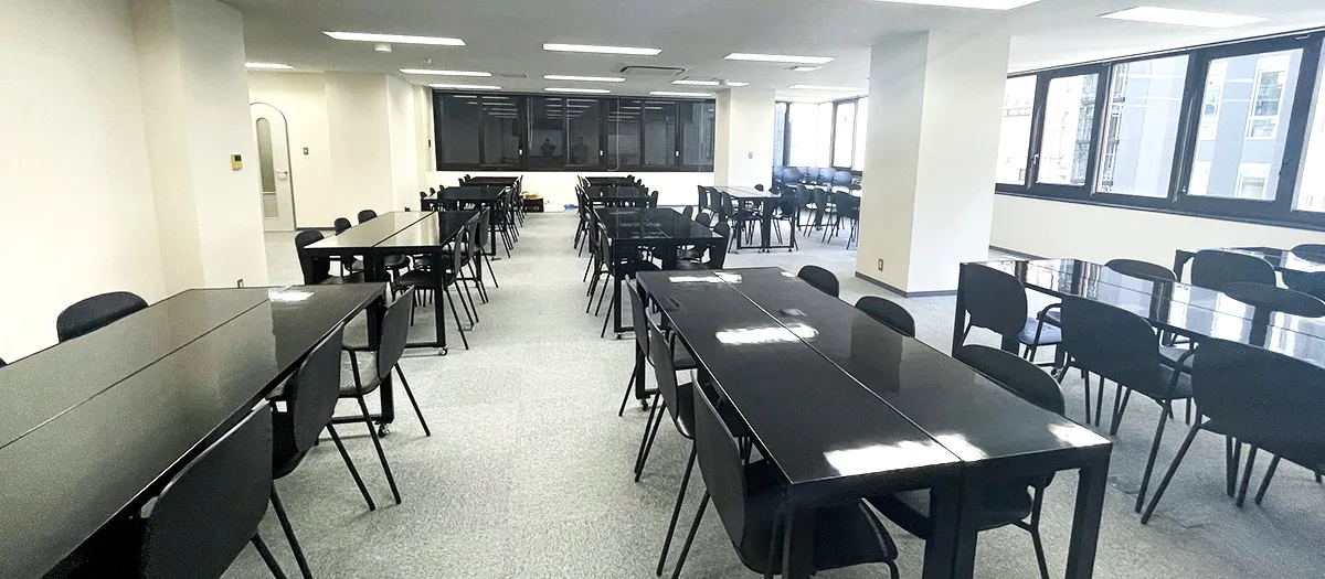 Lab.赤レンガ通り店 島型配置